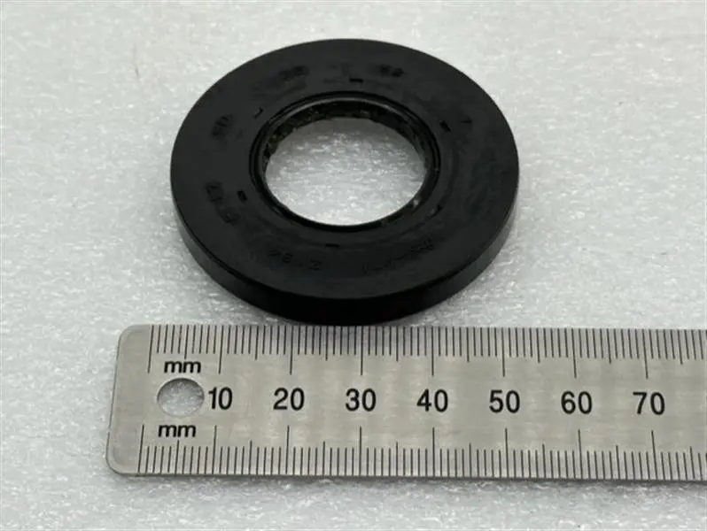Reten eje de salida G310GS-R